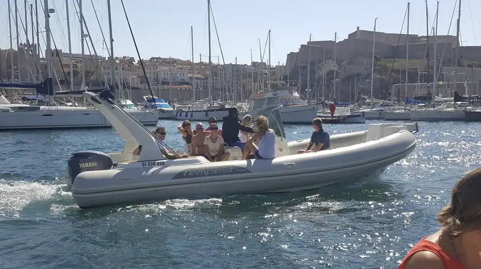 Balade en speedboat sur Marseille