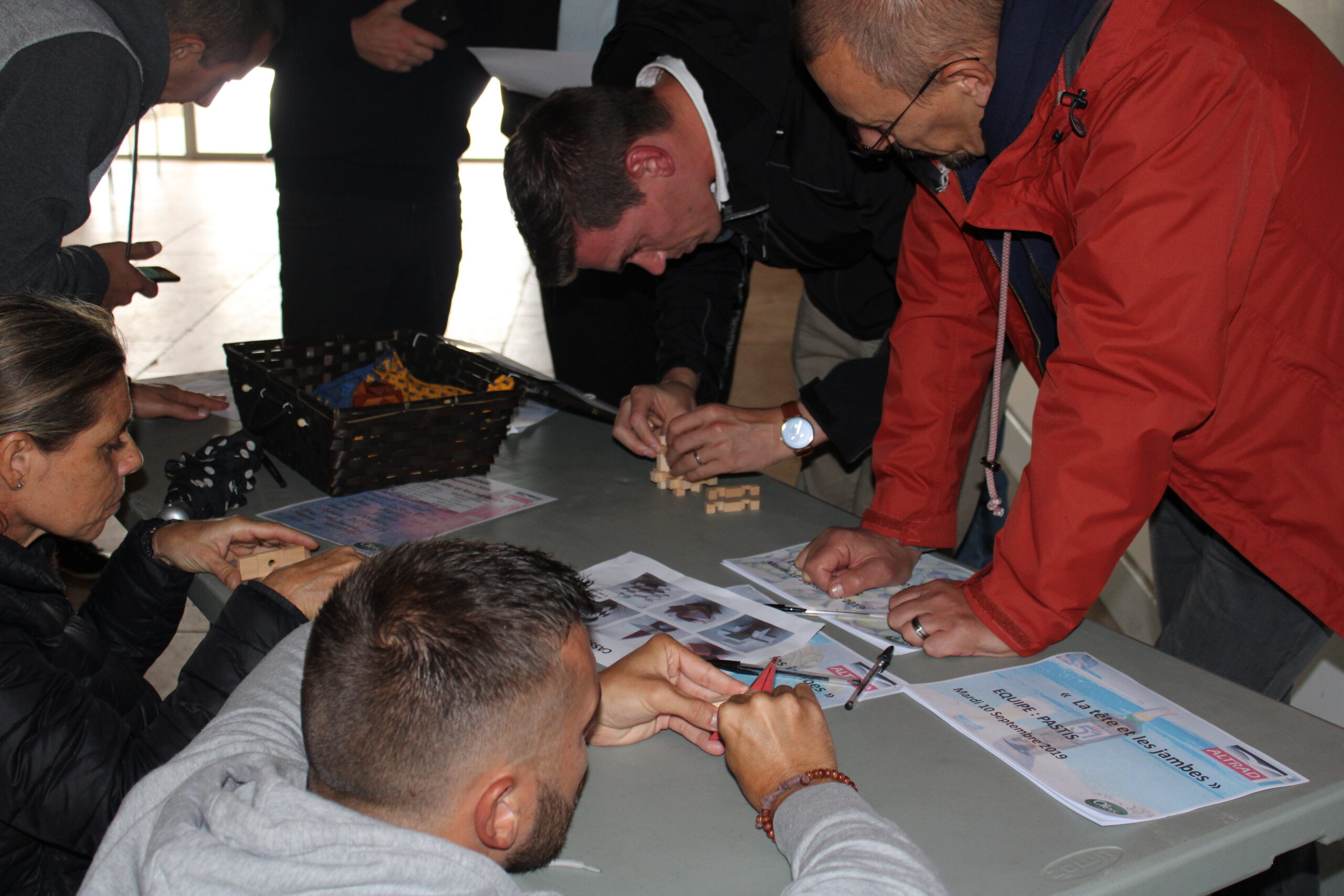 Head and Legs: A Fun and Unifying Team Building Tournament